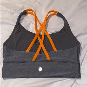 LULULEMON SPORTS BRA SIZE 6!